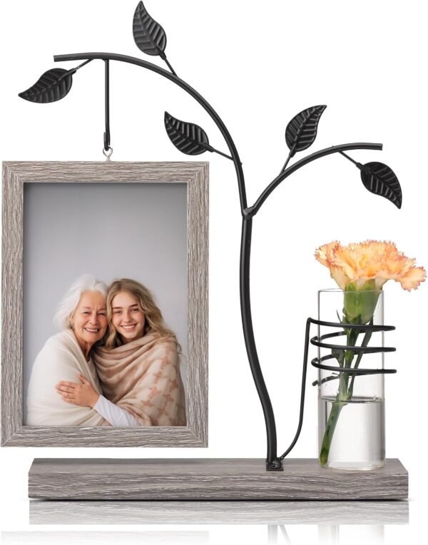 Frame Family Picture